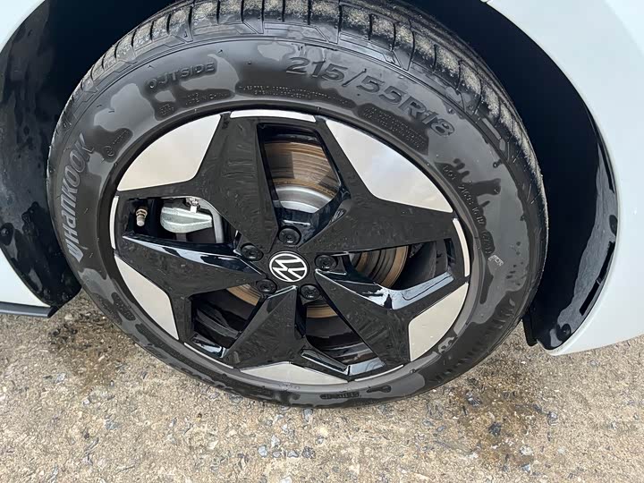 Фото 4 - Volkswagen ID.3