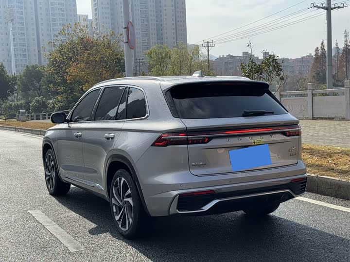 Фото 5 - Geely Monjaro