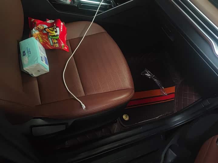 Фото 8 - Kia Sportage GT-line