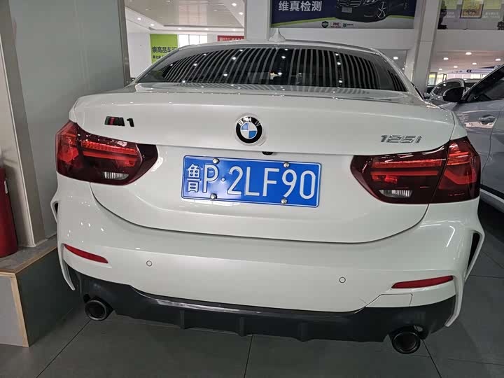 Фото 8 - BMW 1 Series