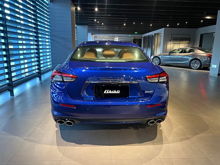 Фото 5 - Maserati Ghibli