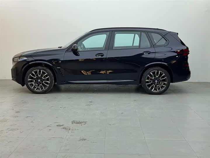 Photo 3 - BMW X5