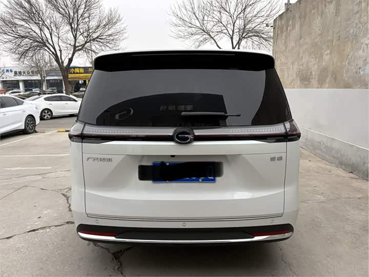 Фото 8 - GAC Trumpchi E8