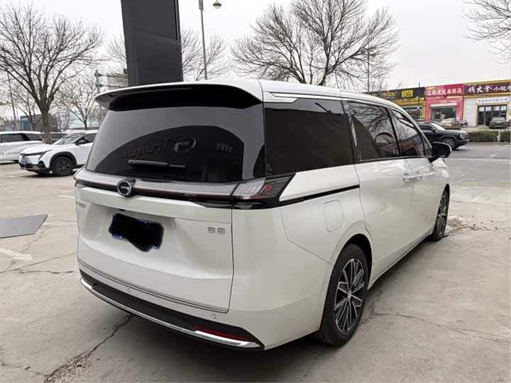 Фото 9 - GAC Trumpchi E8