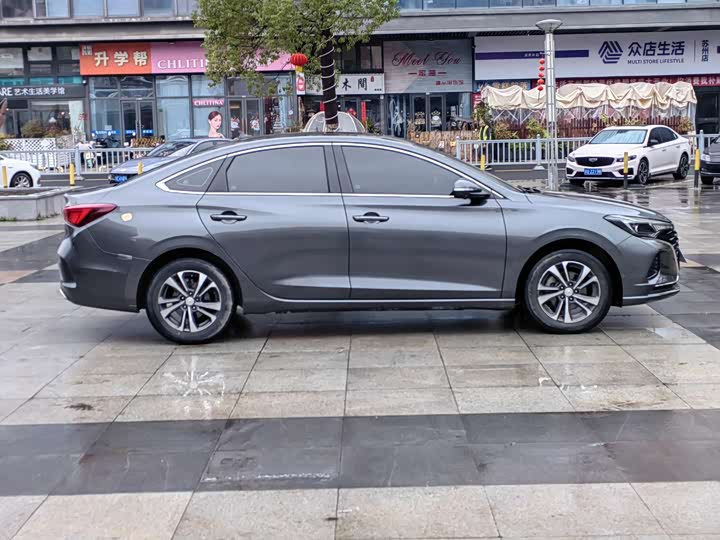 Фото 4 - Changan Eado Plus