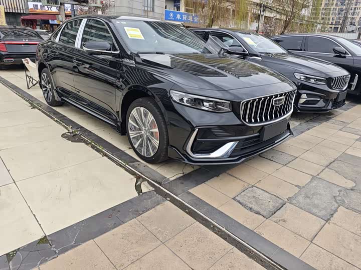 Фото 3 - Geely Preface