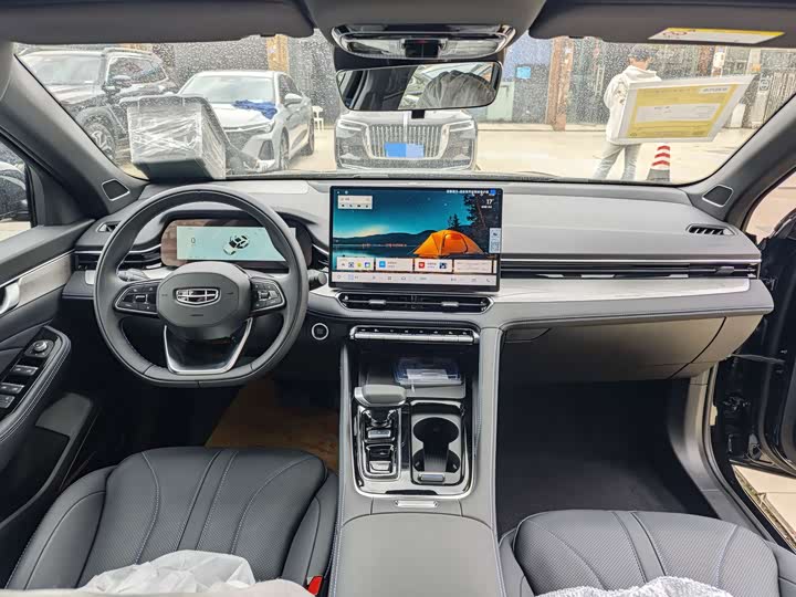 Фото 5 - Geely Preface