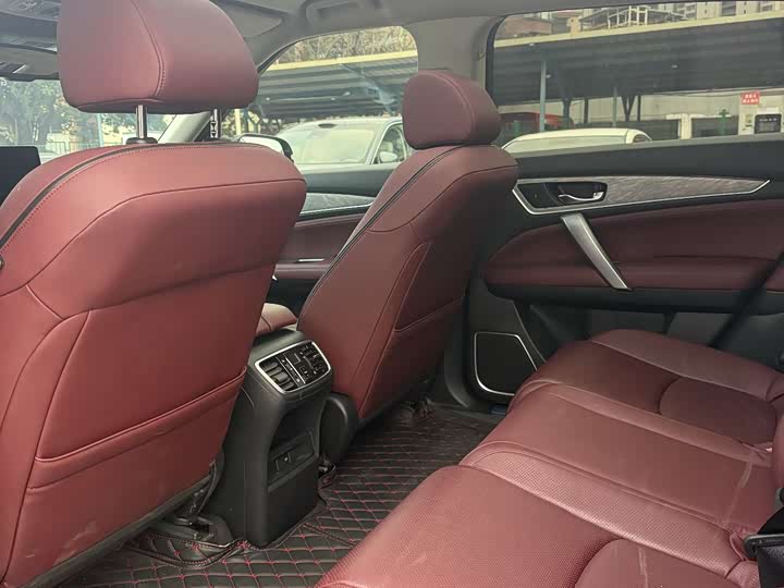 Фото 4 - Honda Avancier