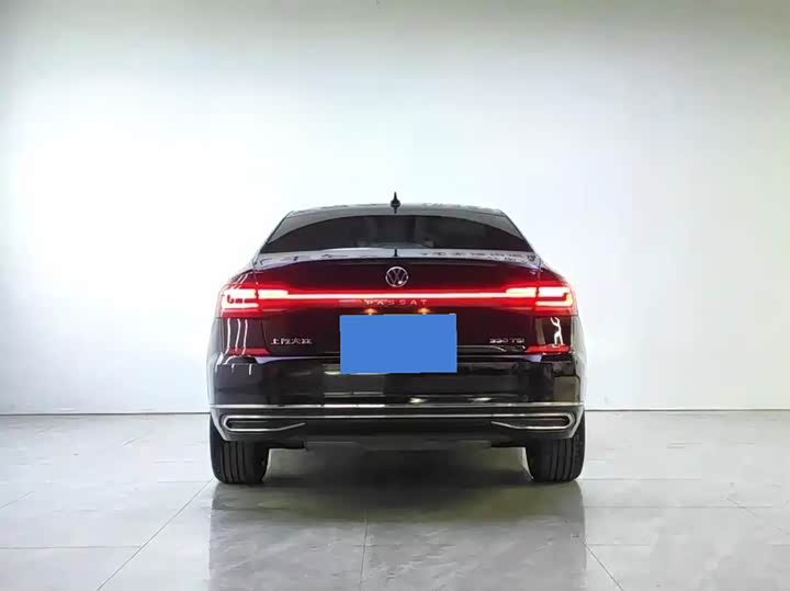 Фото 3 - Volkswagen Passat