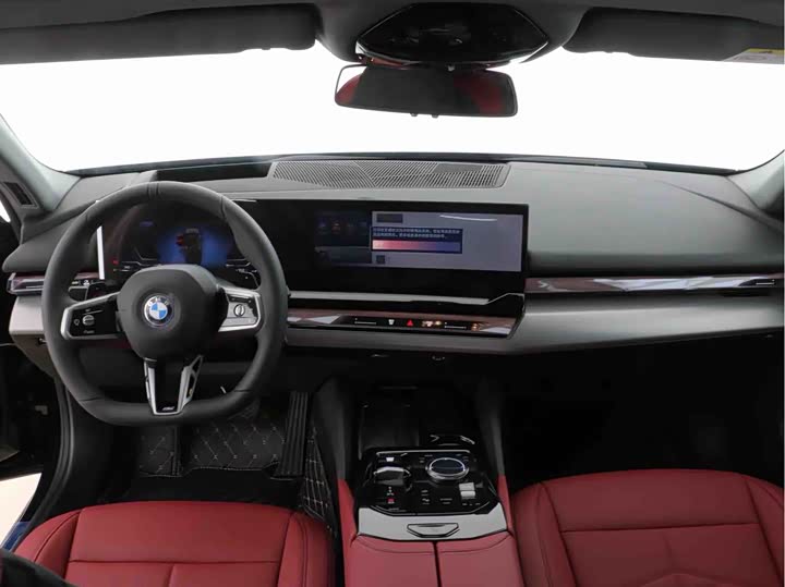 Фото 5 - BMW 5 Series