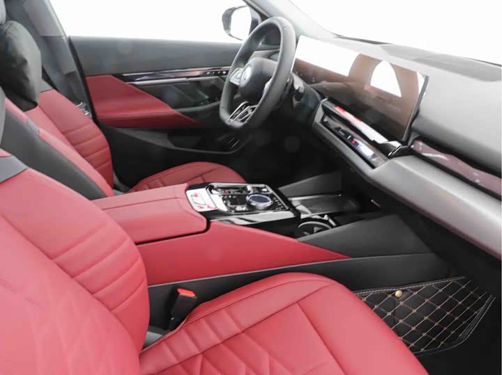 Фото 7 - BMW 5 Series