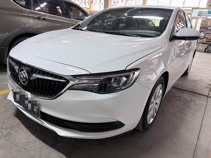 Photo 1 - Buick Excelle GT