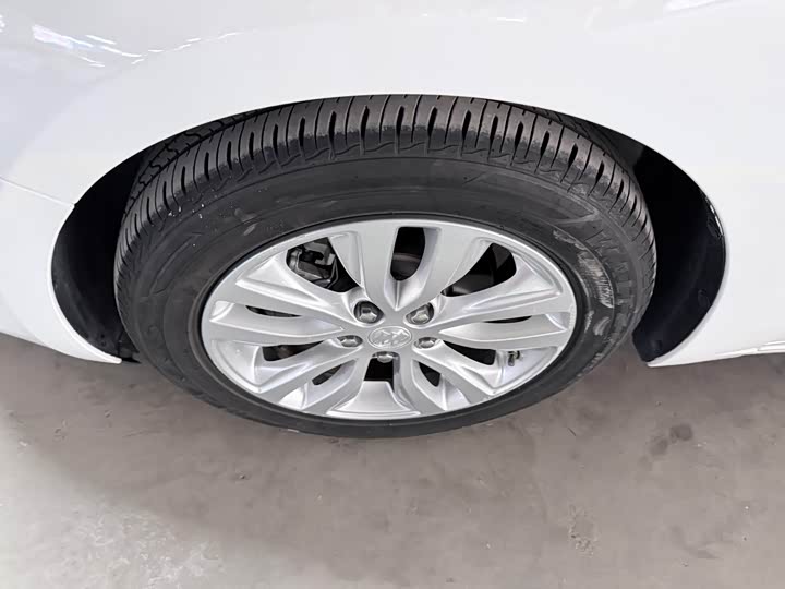 Photo 3 - Buick Excelle GT