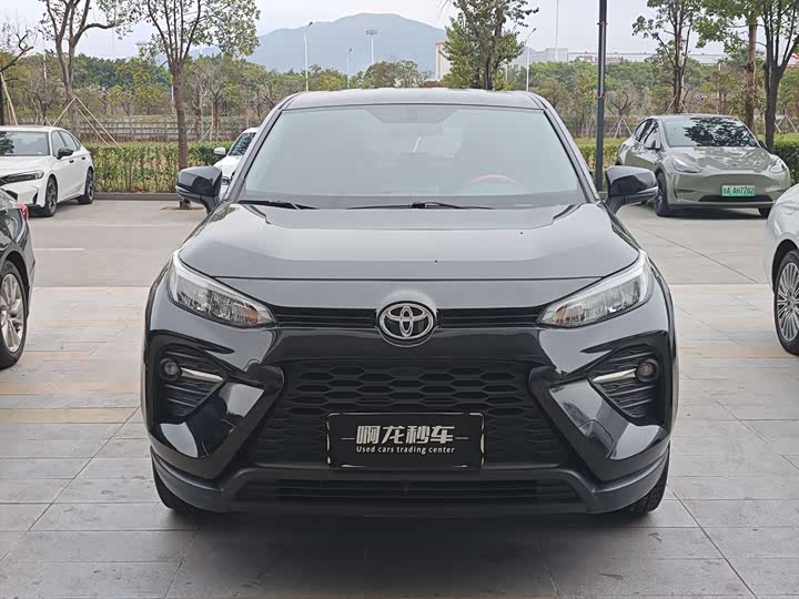 Photo 2 - Toyota Wildlander