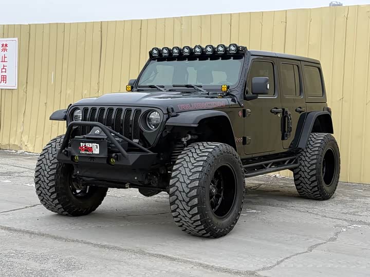 Jeep Wrangler 2021 2021款 2.0T 罗宾汉四门版