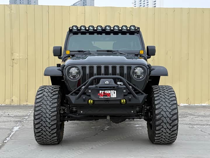 Jeep Wrangler 2021 2021款 2.0T 罗宾汉四门版