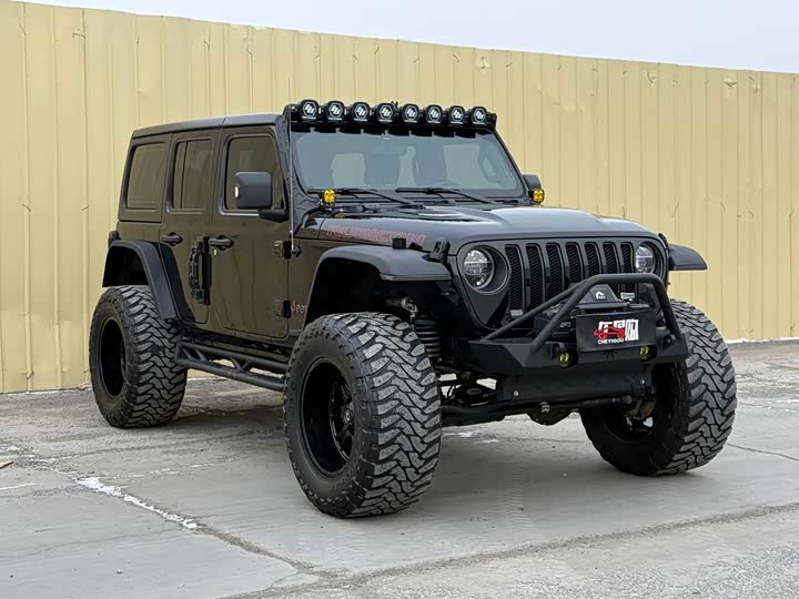 Jeep Wrangler 2021 2021款 2.0T 罗宾汉四门版