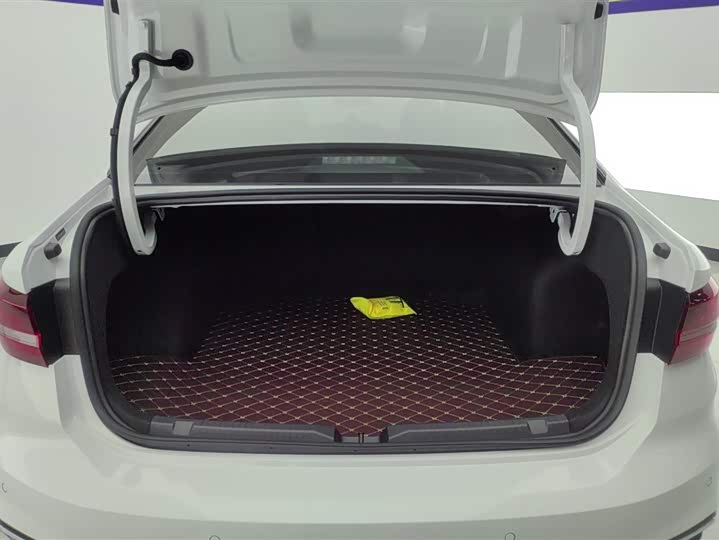 Photo 4 - Volkswagen Lavida