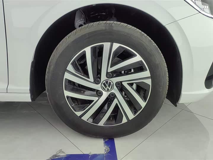 Photo 6 - Volkswagen Lavida