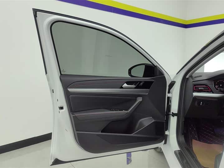 Photo 7 - Volkswagen Lavida