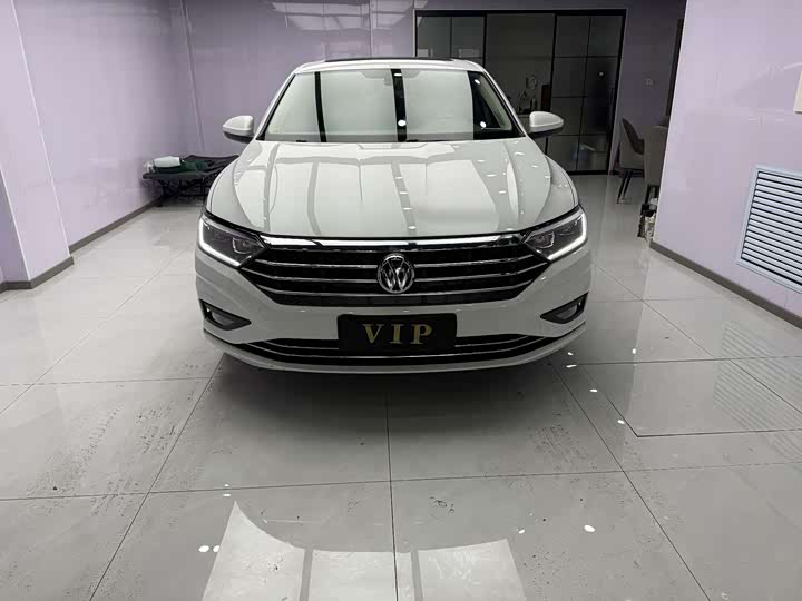 Фото 2 - Volkswagen Sagitar L