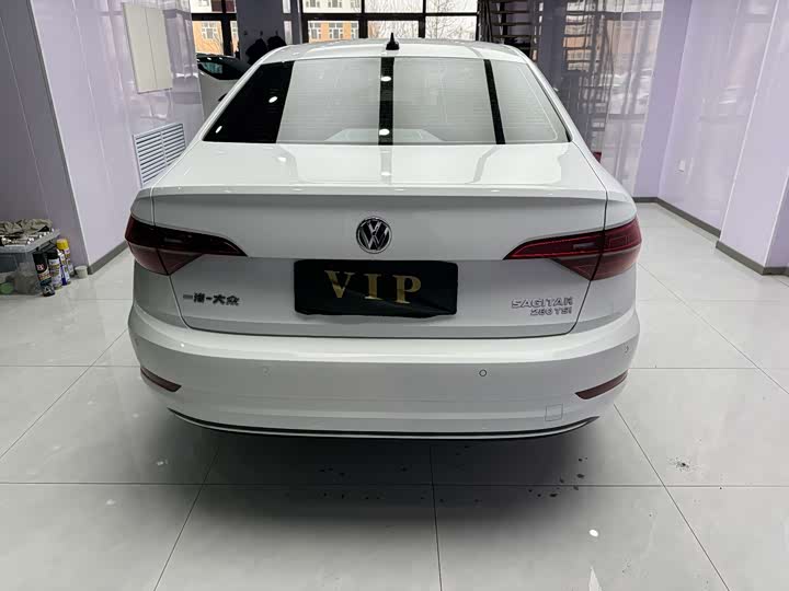 Фото 3 - Volkswagen Sagitar L