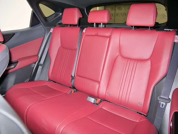 Фото 5 - Lexus NX