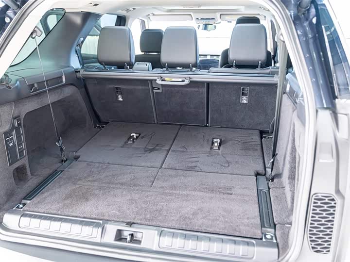 Photo 4 - Land Rover Discovery