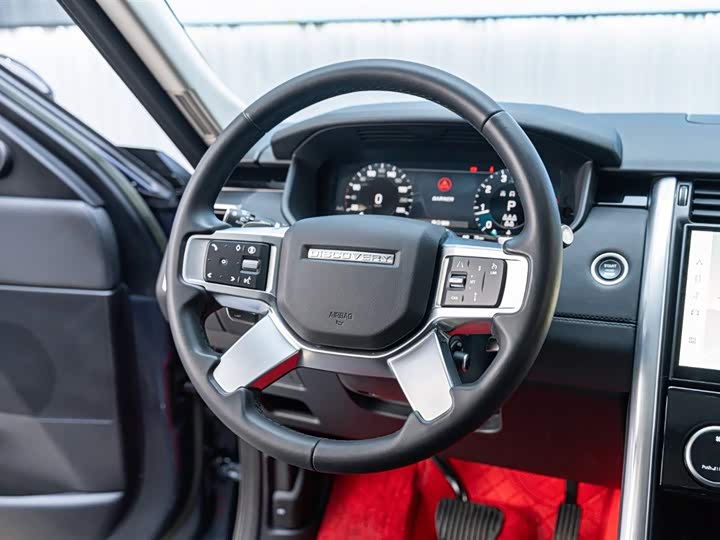 Photo 8 - Land Rover Discovery