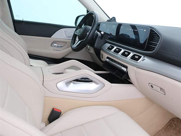 Фото 4 - GAC Trumpchi M8