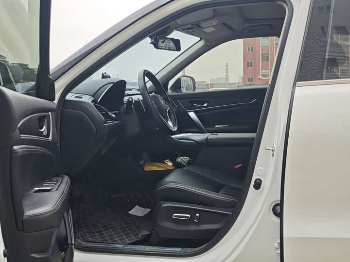 Фото 7 - Honda Avancier