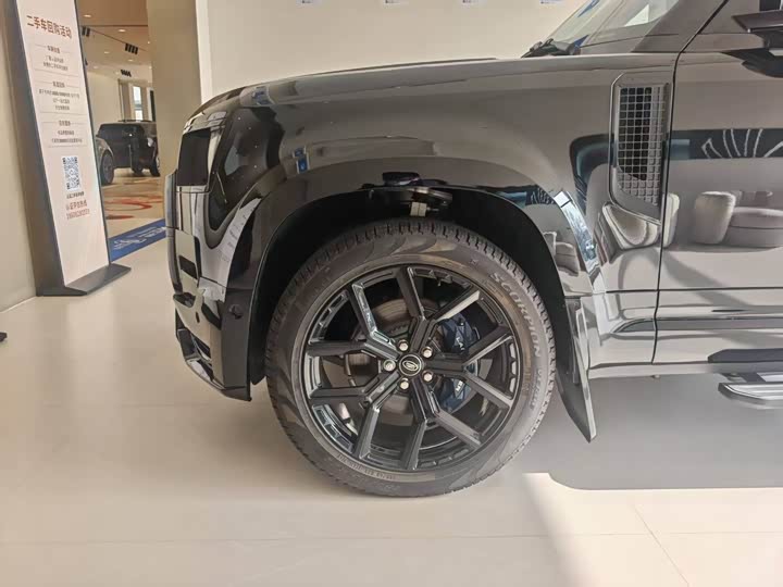 Фото 3 - Land Rover Defender