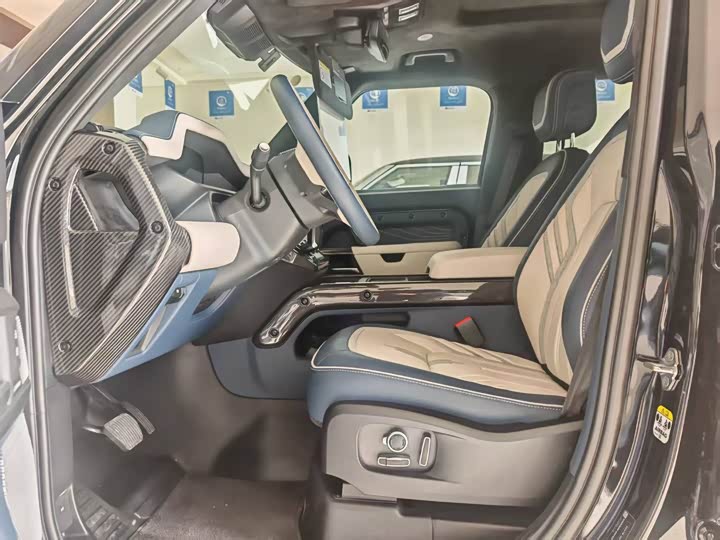 Фото 5 - Land Rover Defender