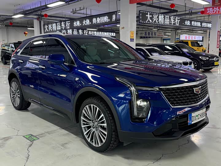 Фото 3 - Cadillac XT4
