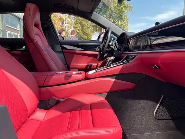 Фото 5 - Porsche Panamera Hybrid