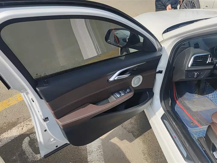 Фото 7 - BMW 1 Series