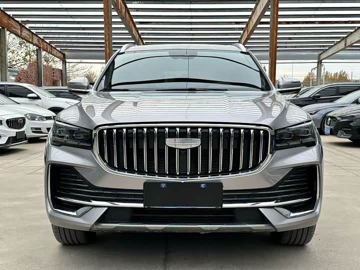 Photo 2 - Geely Monjaro