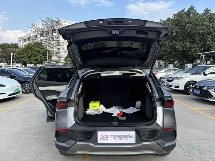 Фото 7 - BYD Yuan Plus