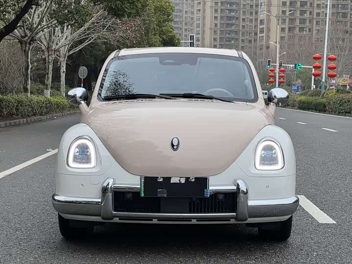 Photo 2 - Ora Ballet Cat