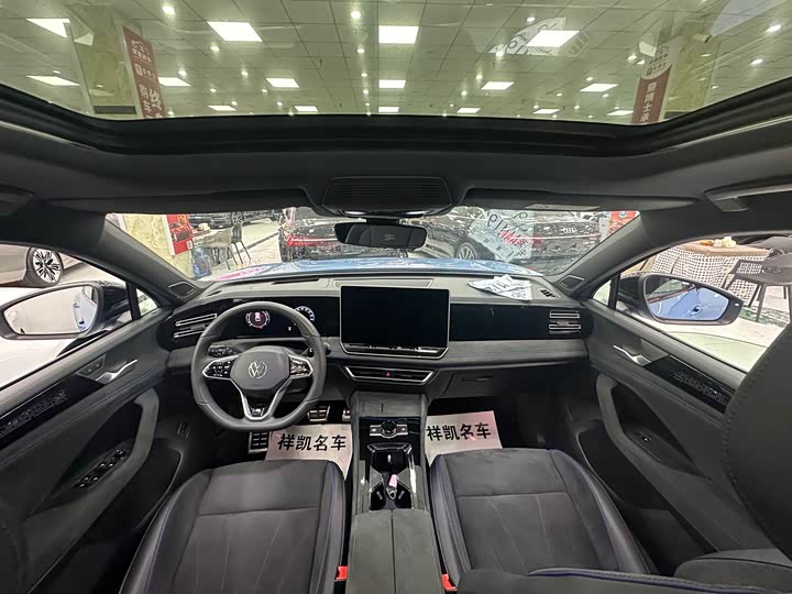 Фото 5 - Volkswagen Tiguan L Pro