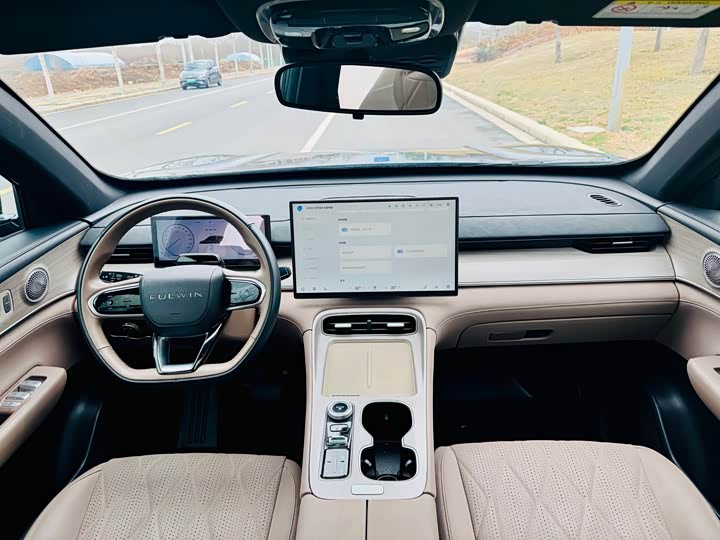 Фото 4 - Chery Fulwin T8