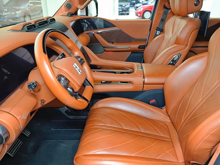 Фото 8 - BYD Yangwang U8