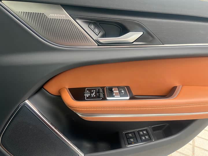 Фото 5 - Jaguar XF L