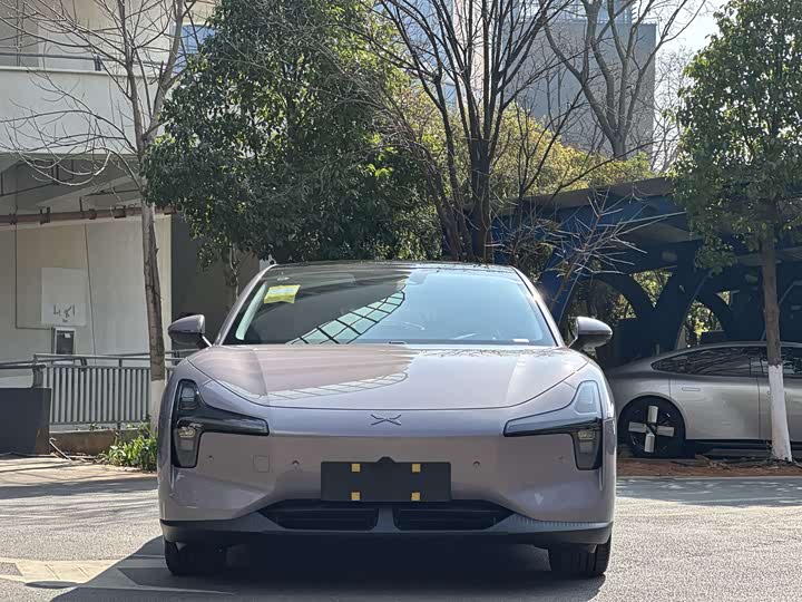 Фото 2 - XPeng Mona M03