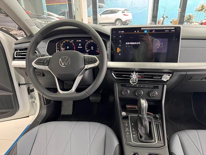 Photo 5 - Volkswagen Lavida