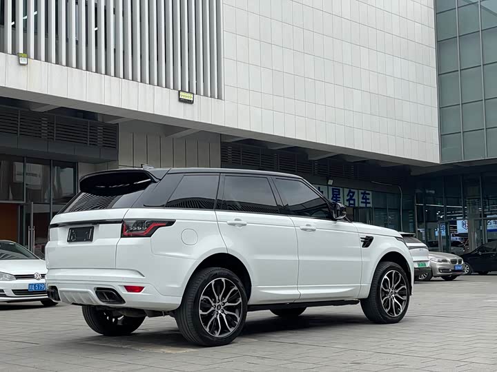 Photo 8 - Land Rover Range Rover Sport