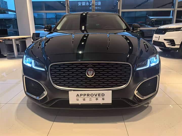 Фото 2 - Jaguar XF L