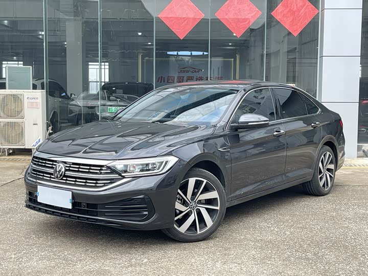 Фото 1 - Volkswagen Sagitar L