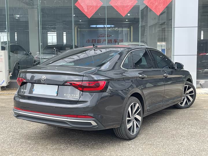 Фото 5 - Volkswagen Sagitar L