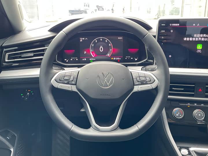 Фото 9 - Volkswagen Sagitar L